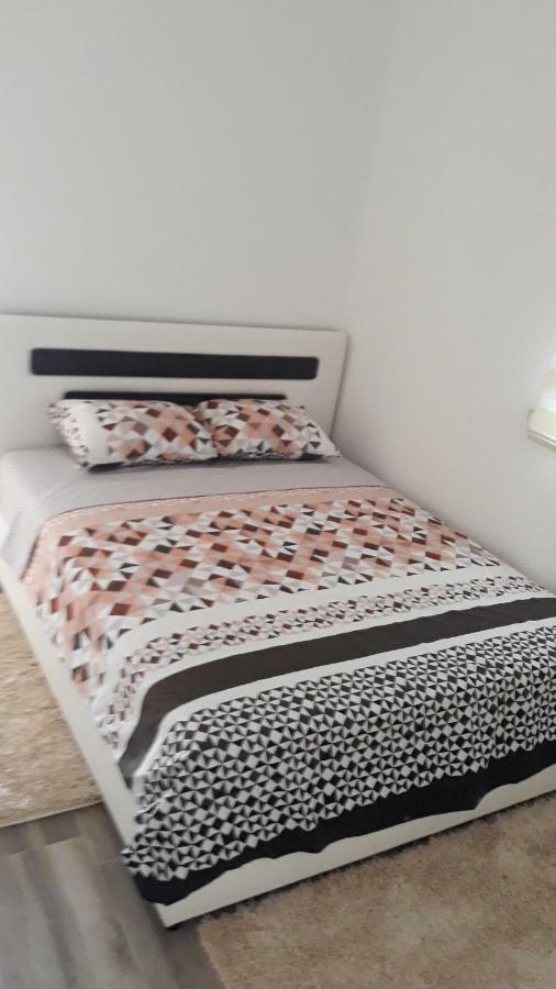 Apartmani Stijepovic Podgorica Ngoại thất bức ảnh